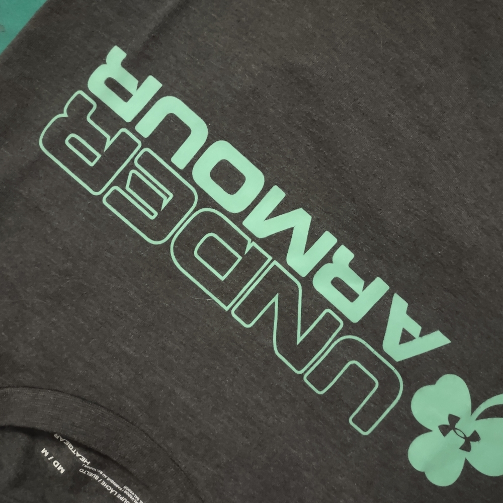 Under Armour men's tee's